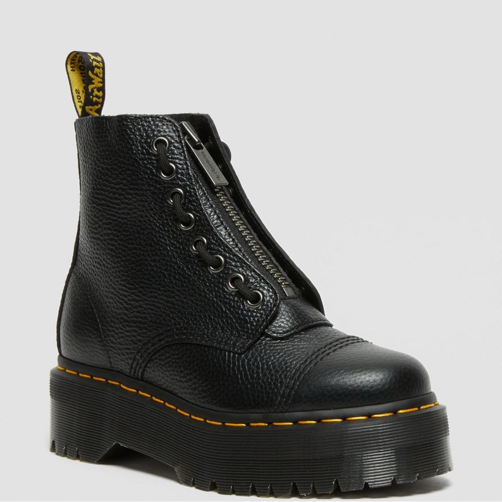 Dr Martens Women's Black Leather Sinclair Boots